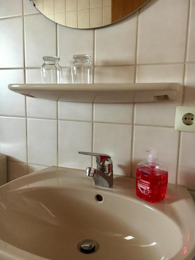 Ferienwohnung Am Kirschbaum Uhldingen-Mühlhofen Buitenkant foto